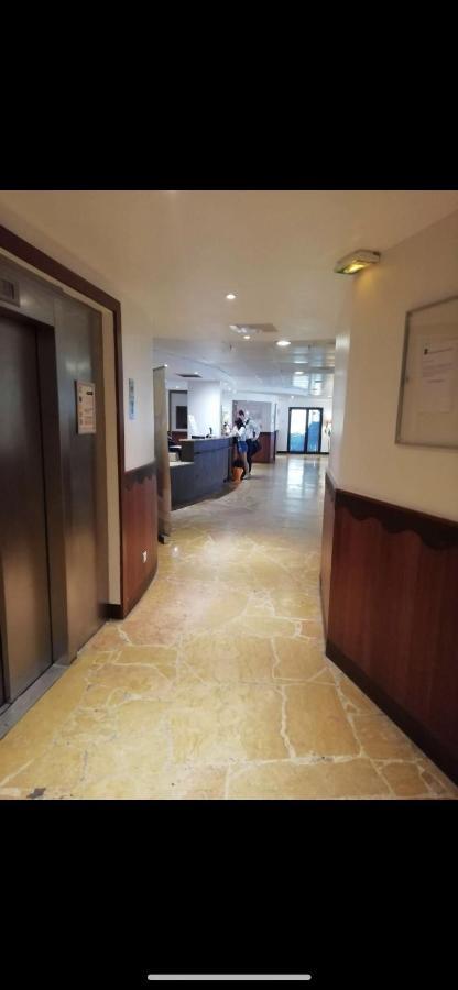 كوربوفوا Ryan Homes - In Aparthotel - La Defense المظهر الخارجي الصورة
